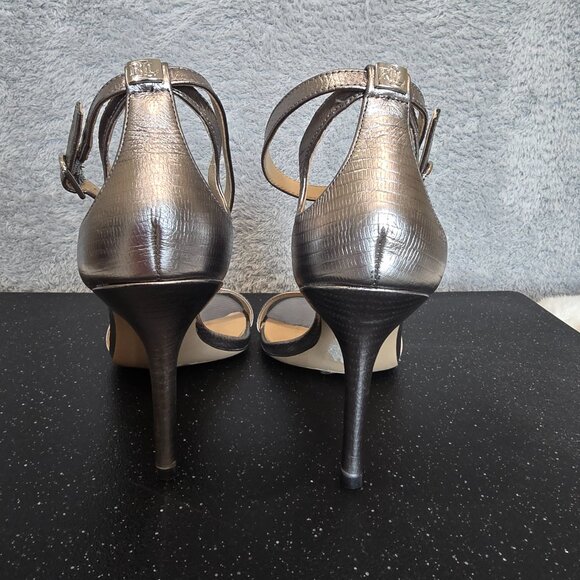 Lauren Ralph Lauren Gretchin Grey Metallic Lizard Heeled Sandal Size 9 Pre Owned - Picture 3 of 11